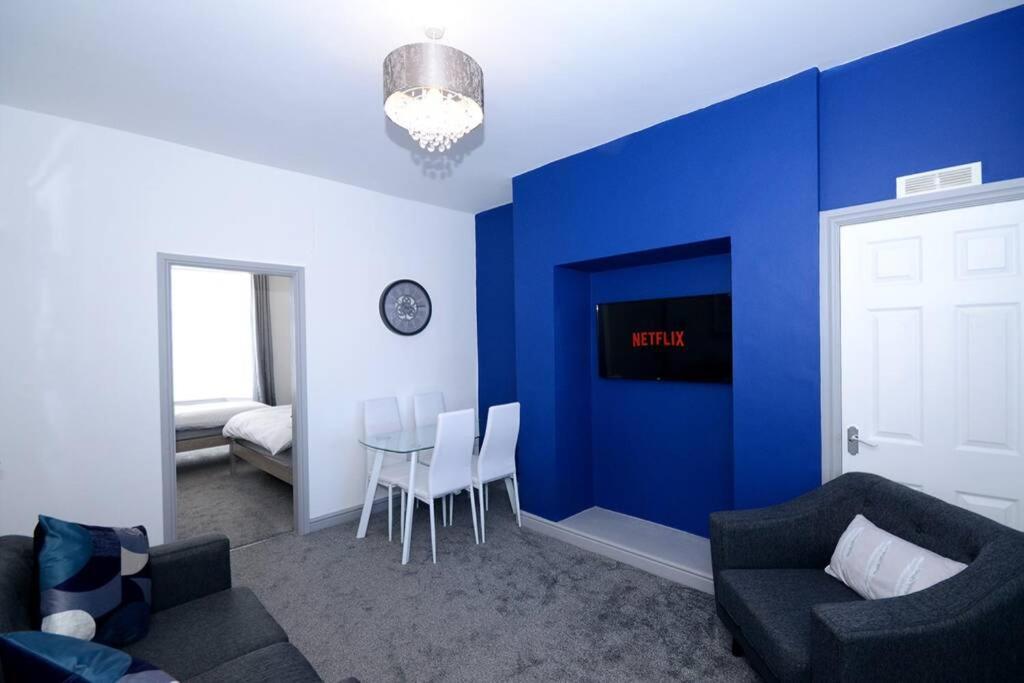 Renovated House Near Darlington Train Station.ヴィラ エクステリア 写真